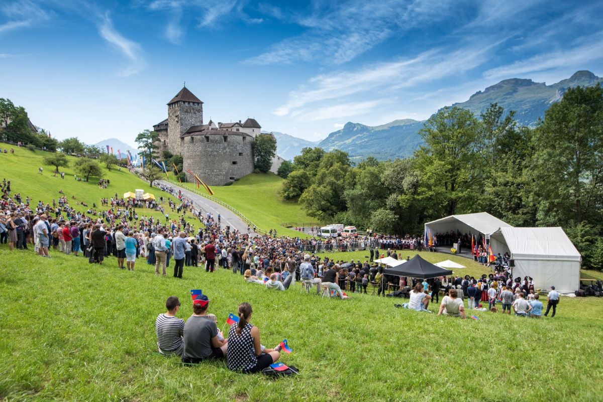 Staatsfeiertag 2022 - Stände fürs Volksfest gesucht