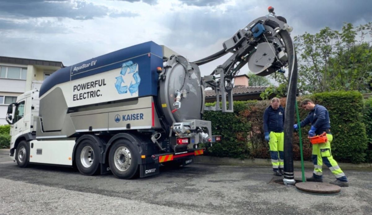 Designwerk and KAISER build electric sewer cleaning vehicle