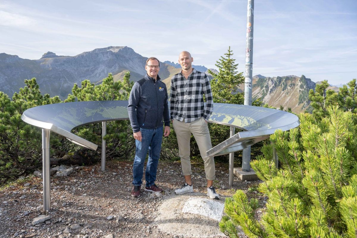 Erste 360-Grad-Panoramatafel Liechtensteins auf Sareis